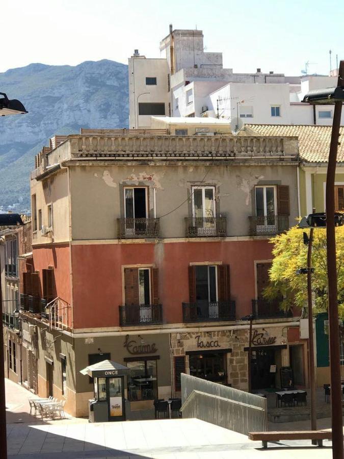 Estudios Ramón Llull Denia Exterior foto