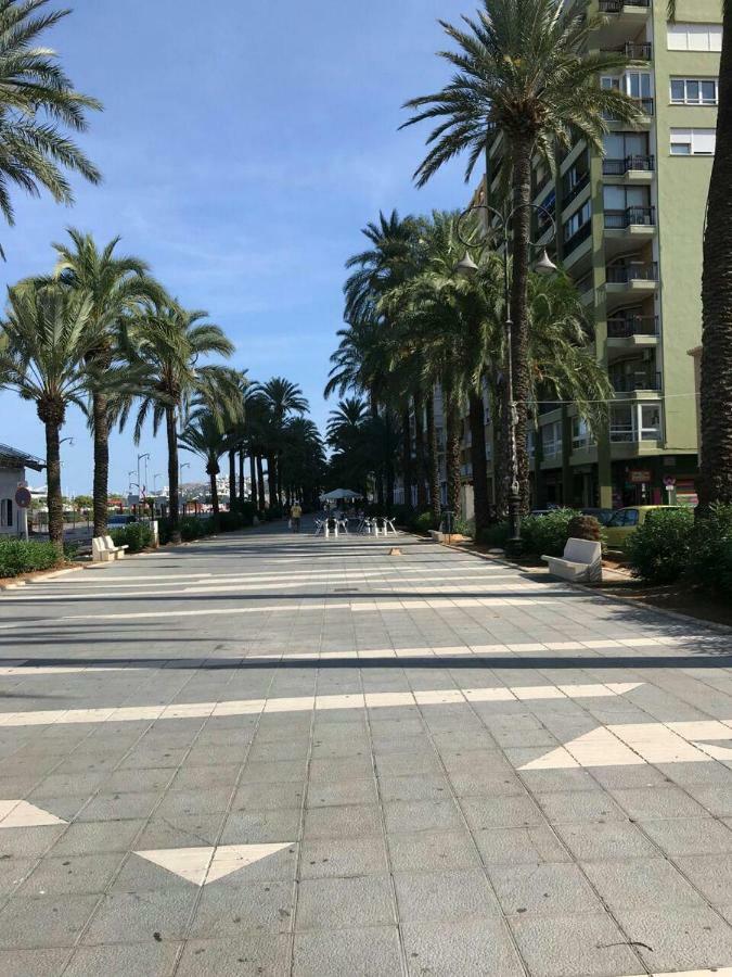 Estudios Ramón Llull Denia Exterior foto